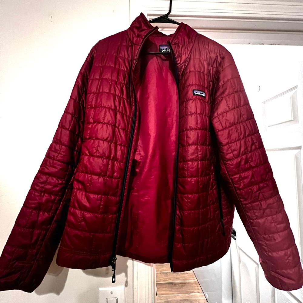 Patagonia Jacket Maroon Women's Large